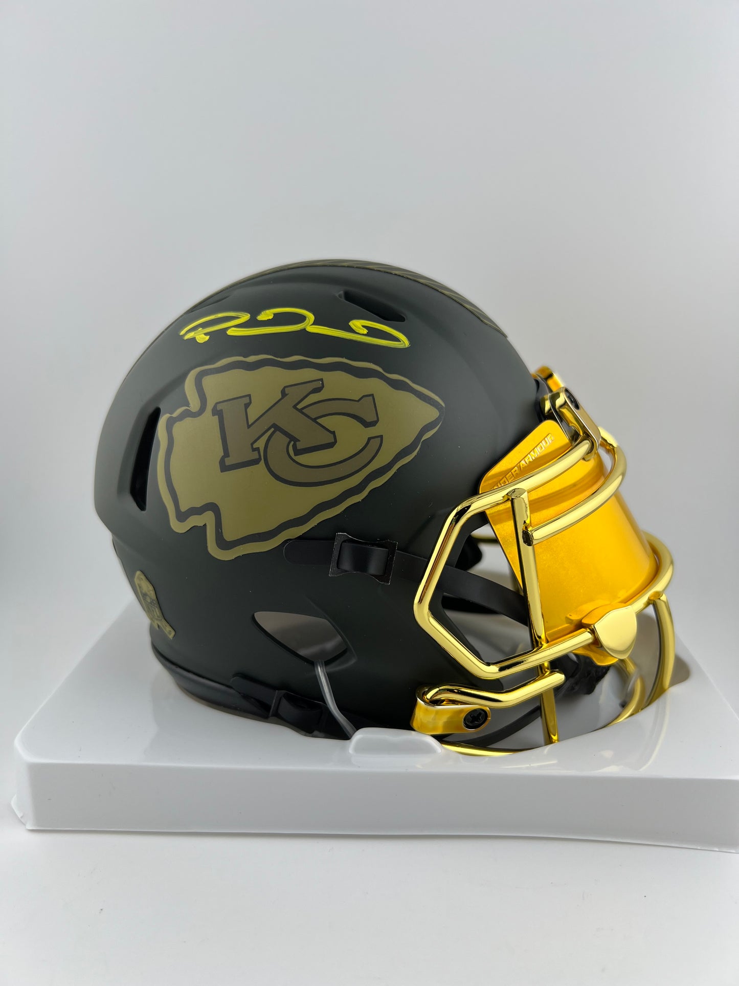 MINI HELMET SERIES #411
